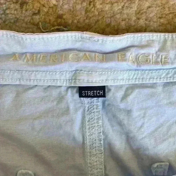 American Eagle light blue, distressed hem, stretch cargo shorts; size 18 - Picture 5 of 6